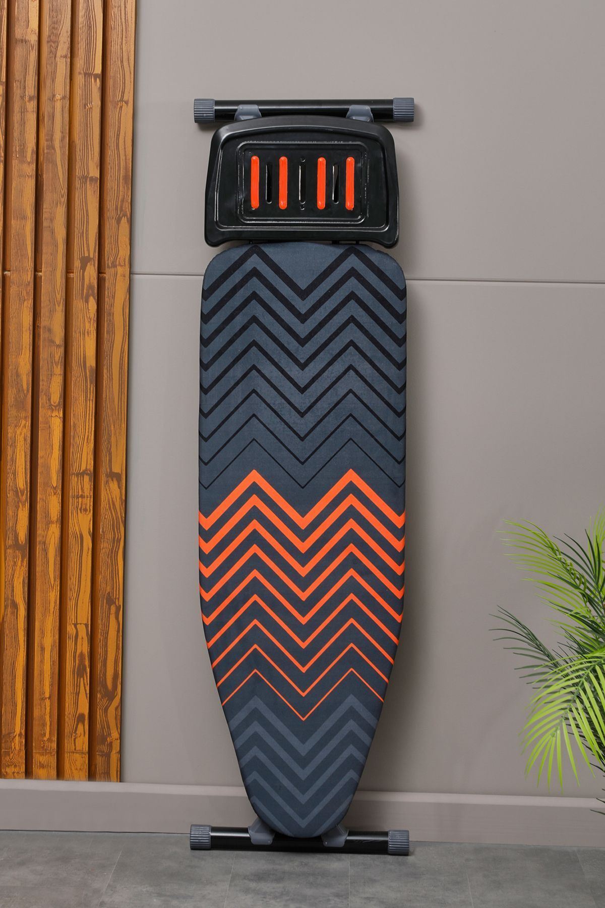 Harbinger MM422 Silverboard Ütü Masası
