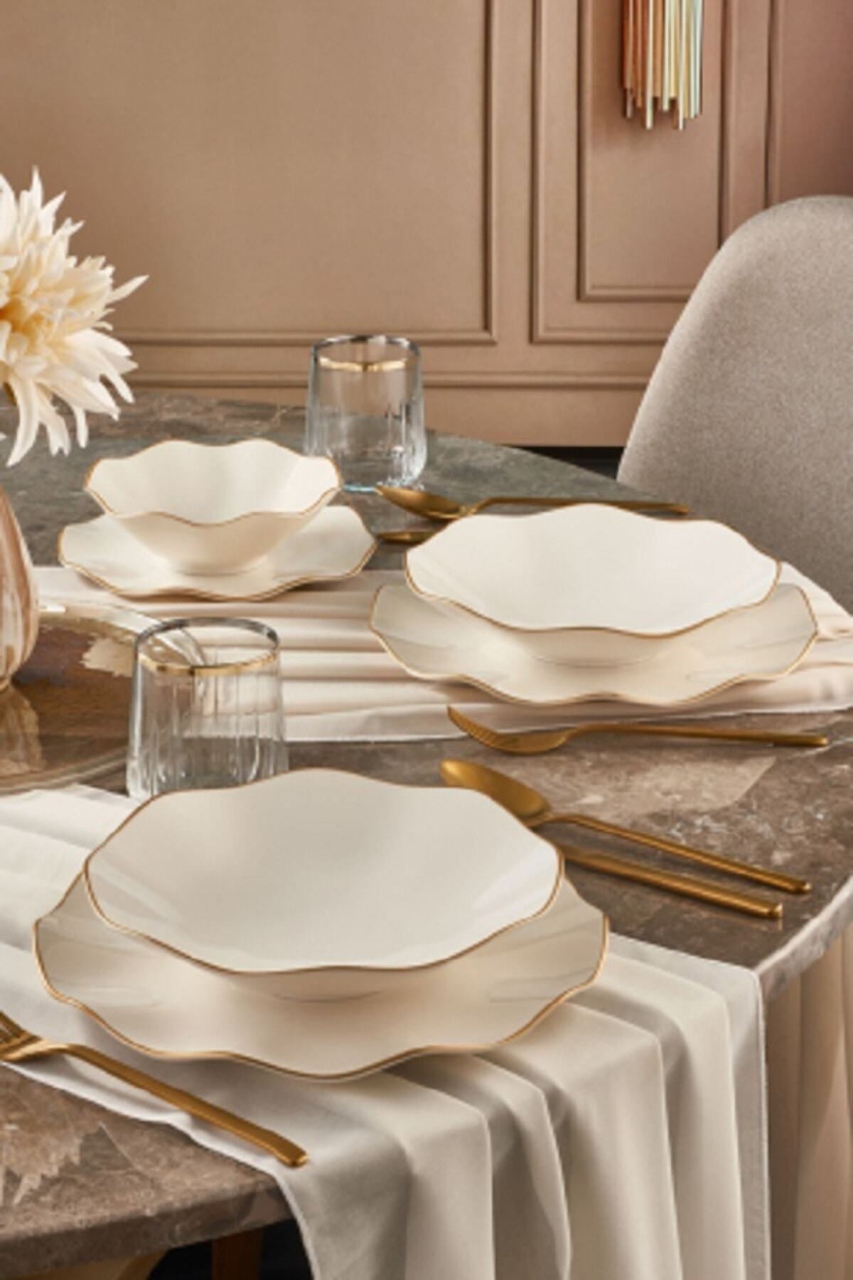 Güral Nesrin Mat Gold 24 Parça Yemek Takımı