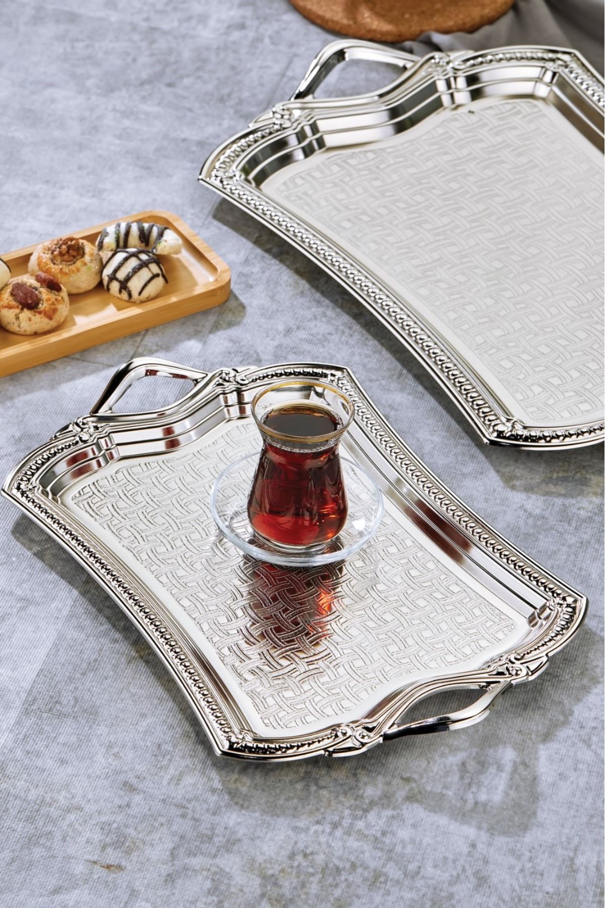 2'li Evenia Metal Dikdörtgen Gümüş Sunum Tepsisi 49x30 cm ve 37x23 cm CKR3568